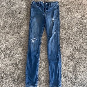 Women’s Hollister jeans